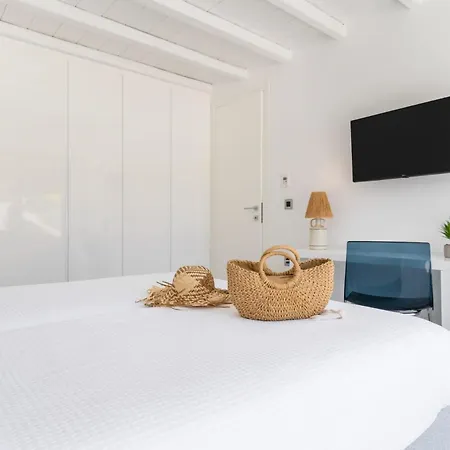Luxury Mykonos - 3 Bedrooms - Estaffe - Amazing Agean Views - Wind Protected Alfresco Dining Area Вилла