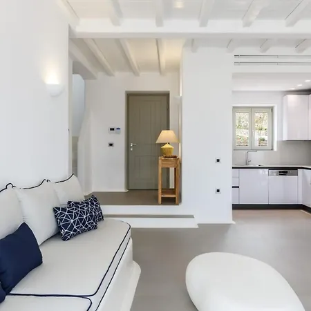 Luxury Mykonos - 3 Bedrooms - Estaffe - Amazing Agean Views - Wind Protected Alfresco Dining Area Калафатис