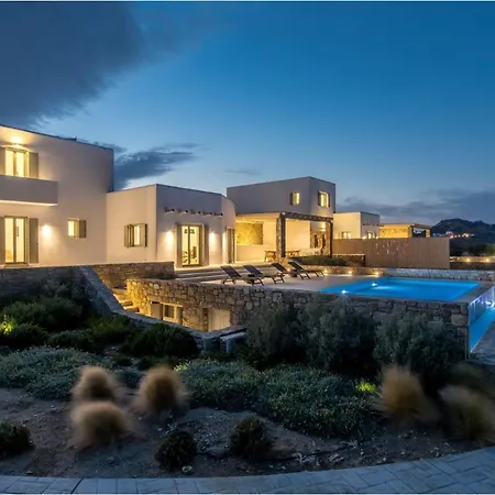 וילה Luxury Mykonos - 3 Bedrooms - Estaffe - Amazing Agean Views - Wind Protected Alfresco Dining Area *