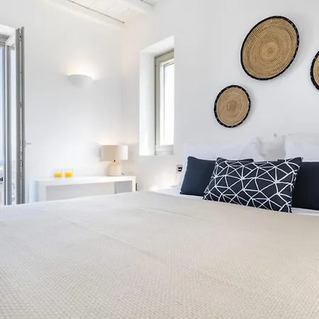 Villa Luxury Mykonos - 3 Bedrooms - Estaffe - Amazing Agean Views - Wind Protected Alfresco Dining Area Kalafatis